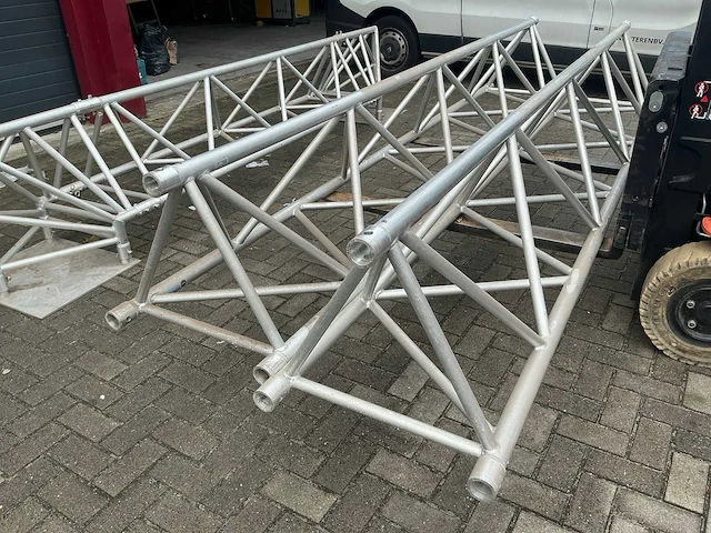 Prolyte aluminium trus poort opstelling - afbeelding 5 van  17