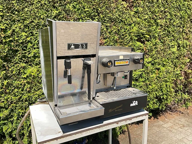 Promac akte moccatronic club me koffie- & espressomachines - afbeelding 4 van  7