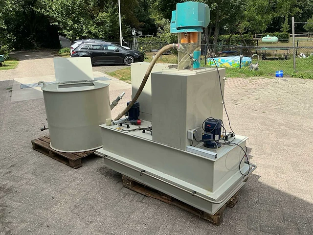 Prominent - mest verwerking/scheider machine - afbeelding 25 van  28