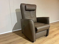 Prominent - romeo - fauteuil - showroommodel - afbeelding 2 van  13