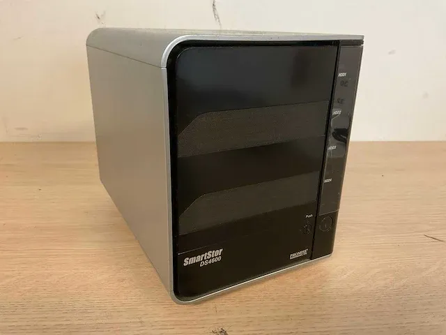 Promise smartstor ds400 netwerkopslag - afbeelding 1 van  4