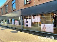 Promotiemateriaal in metalen lijsten - afbeelding 1 van  6