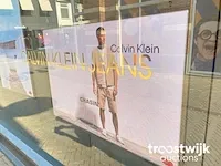Promotiemateriaal in metalen lijsten - afbeelding 3 van  6