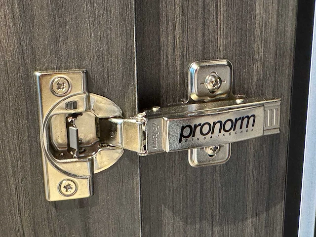 Pronorm - garderobekast - afbeelding 25 van  27