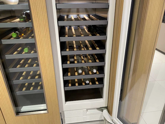 Pronorm - kastenwand met gaggenau rw414365 wijnkoeler (c) - afbeelding 4 van  14