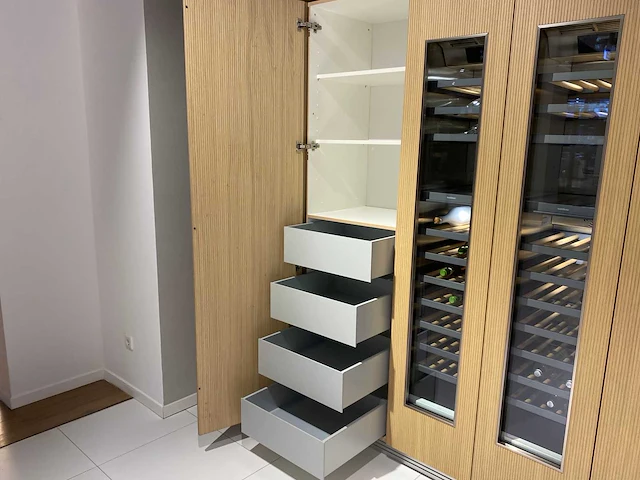 Pronorm - kastenwand met gaggenau rw414365 wijnkoeler (c) - afbeelding 8 van  14