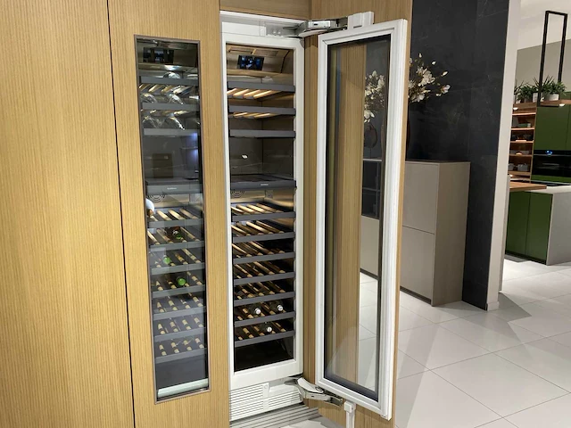 Pronorm - kastenwand met gaggenau rw414365 wijnkoeler (c) - afbeelding 14 van  14