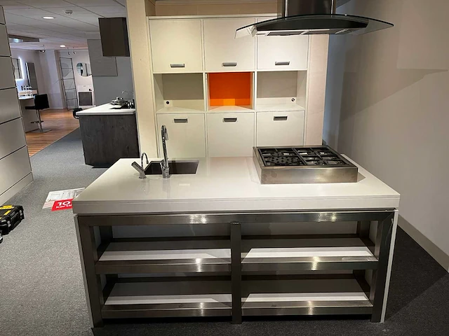 Pronorm - showroomkeuken - afbeelding 1 van  32