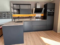Pronorm - showroomkeuken - afbeelding 1 van  25