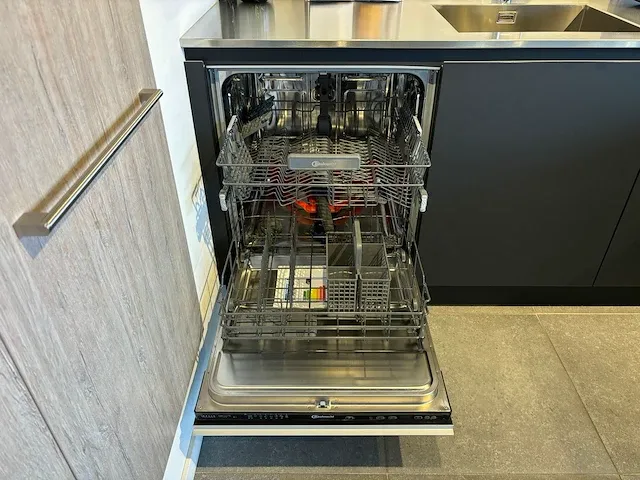 Pronorm - showroomkeuken - afbeelding 13 van  30