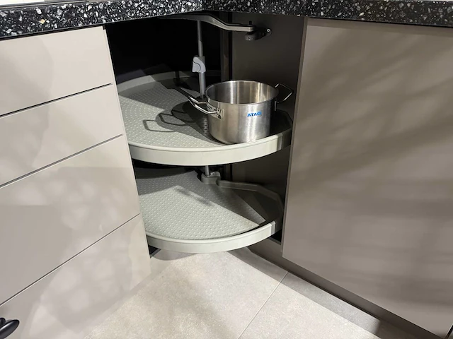 Pronorm - showroomkeuken - afbeelding 35 van  65