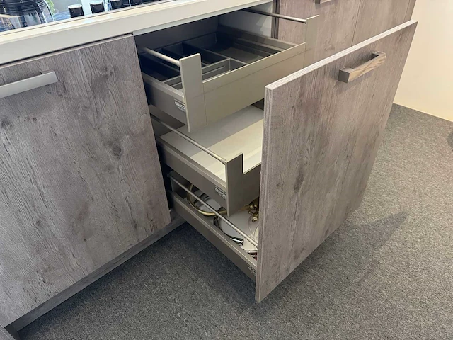 Pronorm - showroomkeuken - afbeelding 16 van  48