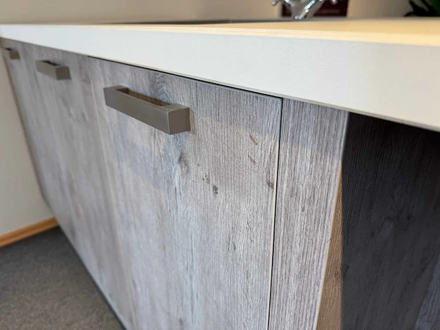 Pronorm - showroomkeuken - afbeelding 31 van  48