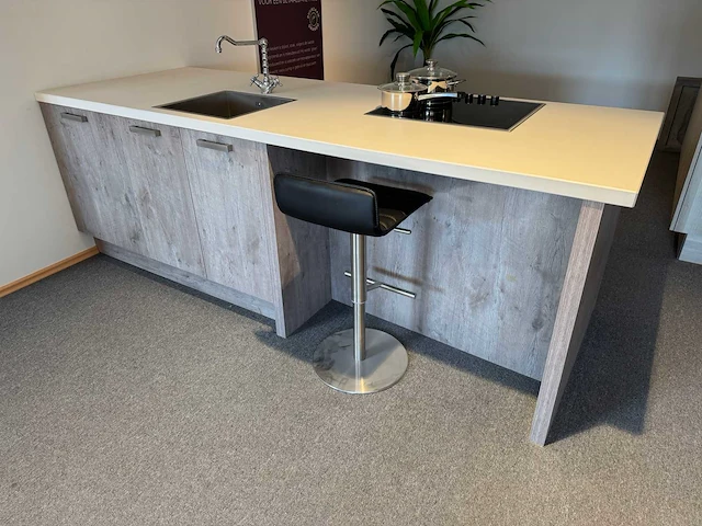 Pronorm - showroomkeuken - afbeelding 34 van  48