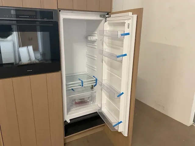 Pronorm showroomkeuken - afbeelding 25 van  42