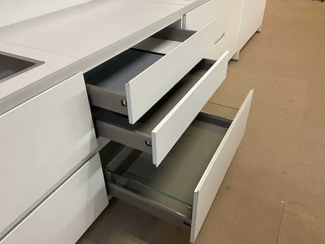 Pronorm showroomkeuken - afbeelding 3 van  29