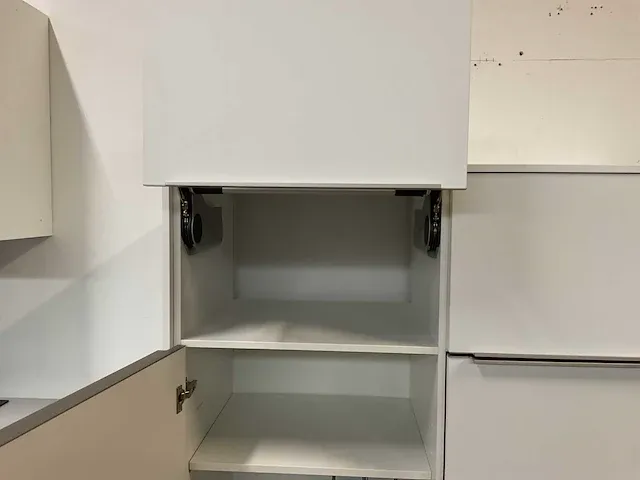 Pronorm showroomkeuken - afbeelding 9 van  29