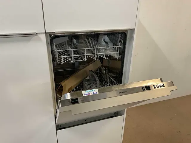 Pronorm showroomkeuken - afbeelding 12 van  29