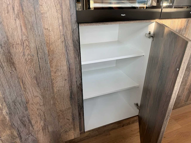Pronorm y-line - showroomkeuken - afbeelding 18 van  42