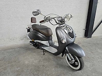 Pronto - bromscooter - amaro - scooter - afbeelding 4 van  6