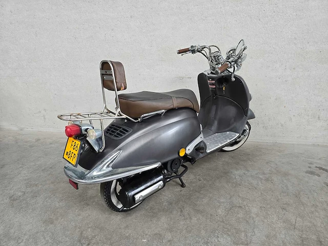 Pronto - bromscooter - amaro - scooter - afbeelding 5 van  6