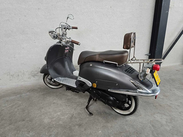 Pronto - bromscooter - amaro - scooter - afbeelding 6 van  6