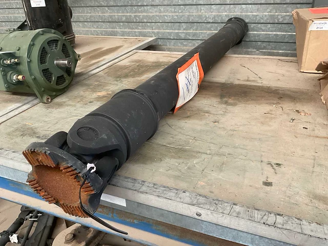 Propeller shaft - afbeelding 1 van  4