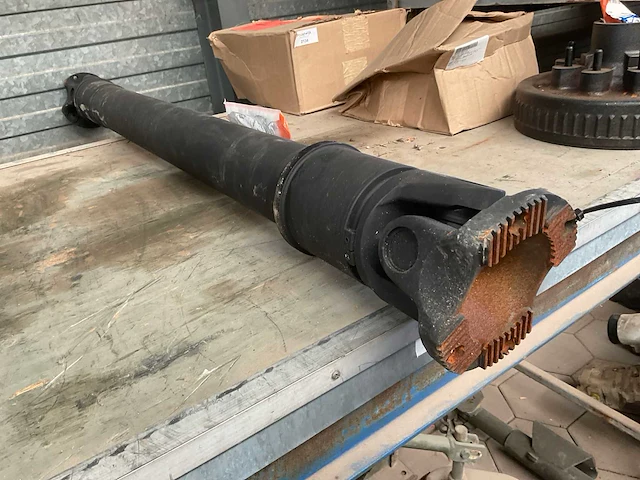 Propeller shaft - afbeelding 2 van  4