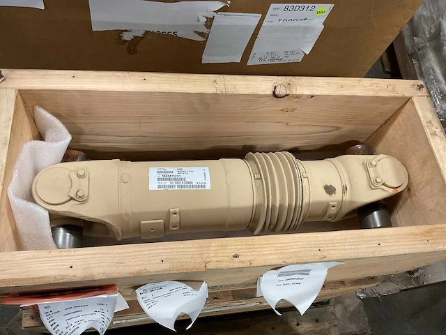 Propeller shaft - afbeelding 1 van  4
