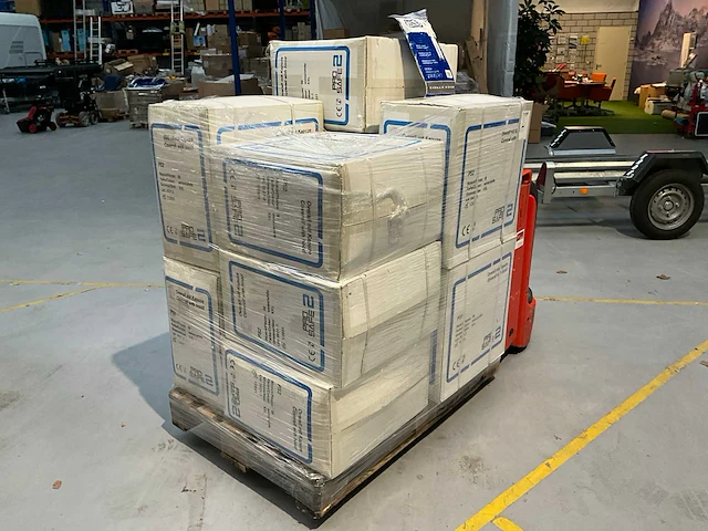 Prosafe type 5+6 wegwerp overal met capuchon - afbeelding 3 van  4