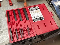 Proto screw and pipe extractor set - afbeelding 1 van  3