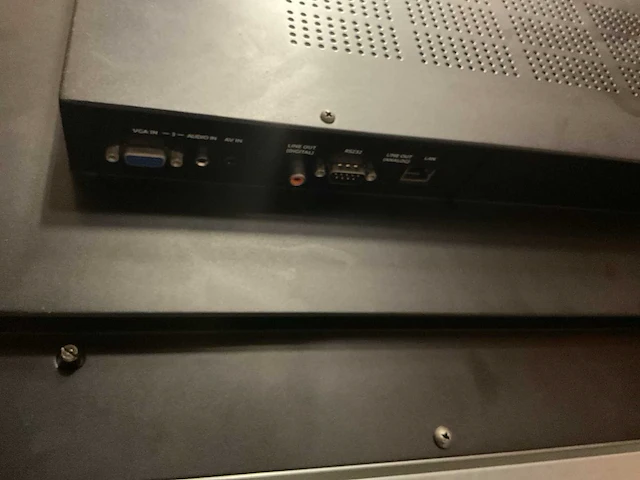 Prowise pro line ultra-hd 84” led multi-touchscreen op elektrische standaard - afbeelding 7 van  9