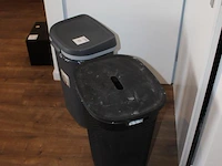 Prullen- en wasmand met hoogte 62 cm. - afbeelding 2 van  2