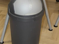 Prullenbak curver hoogte 70 cm. - afbeelding 2 van  2