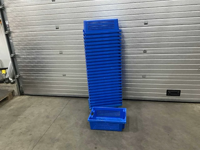 Psaplast kunststof bakken op trolly (26x) - afbeelding 1 van  7
