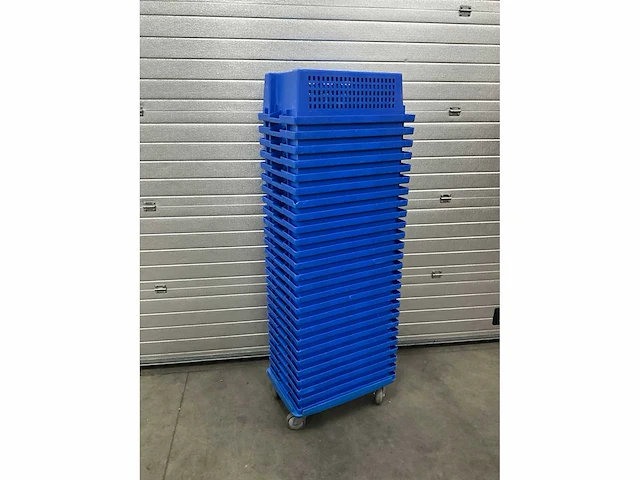 Psaplast kunststof bakken op trolly (26x) - afbeelding 7 van  7