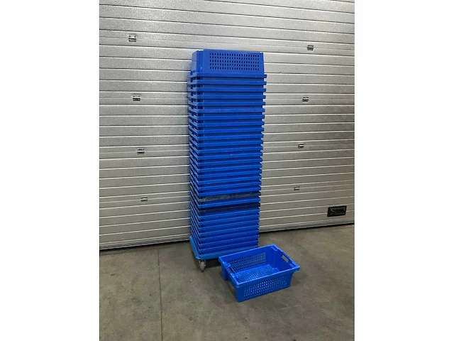 Psaplast kunststof bakken op trolly (31x) - afbeelding 2 van  6
