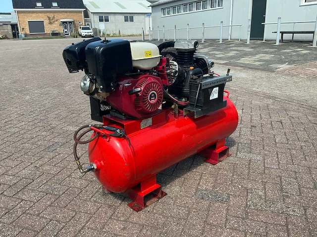 Psi 150 acg40 petrol luchtcompressor - afbeelding 3 van  10