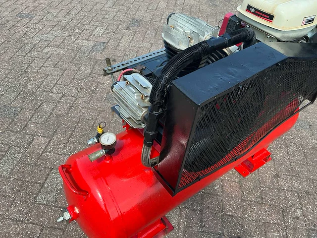 Psi 150 acg40 petrol luchtcompressor - afbeelding 7 van  10