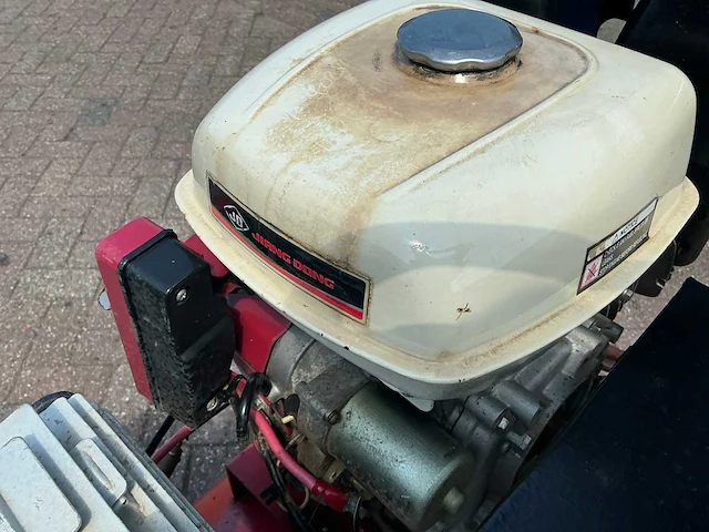 Psi 150 acg40 petrol luchtcompressor - afbeelding 8 van  10
