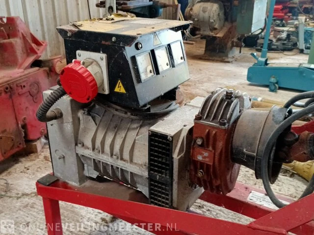 Pto generator eurom, tad 30 - afbeelding 6 van  10