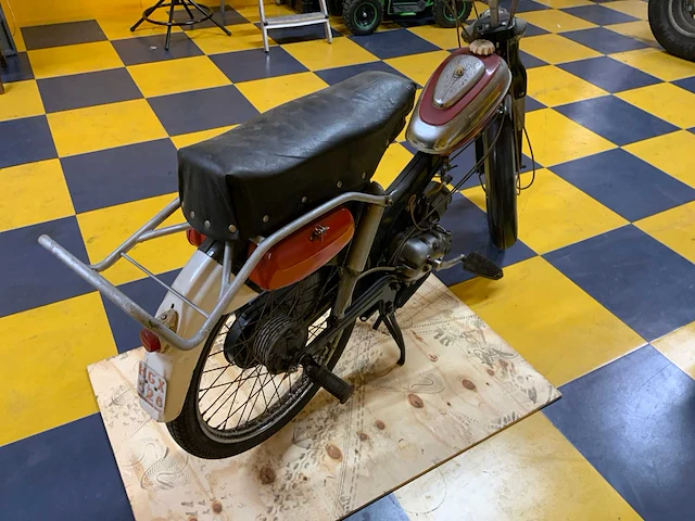 Puch vs 50 brommer - afbeelding 7 van  13