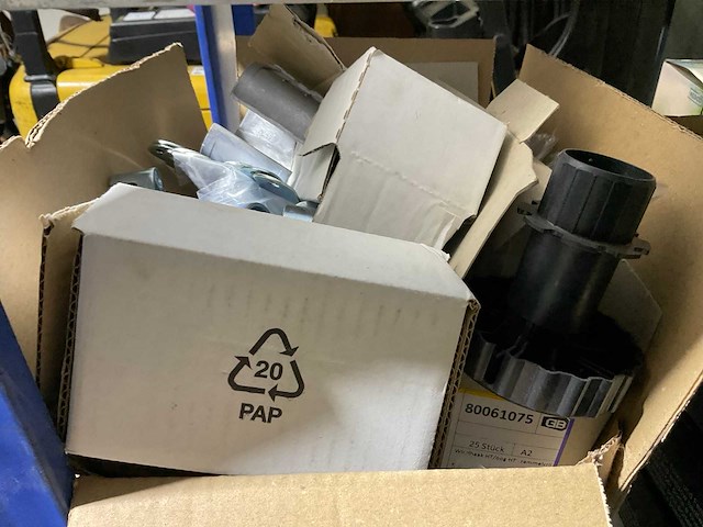 Puck, secu, ami, hopp sloten, deurbeslag - afbeelding 3 van  11