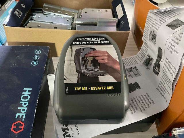 Puck, secu, ami, hopp sloten, deurbeslag - afbeelding 4 van  11