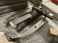 Puller - afbeelding 1 van  3