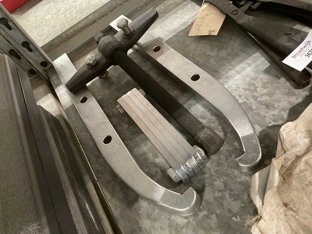 Puller - afbeelding 3 van  3