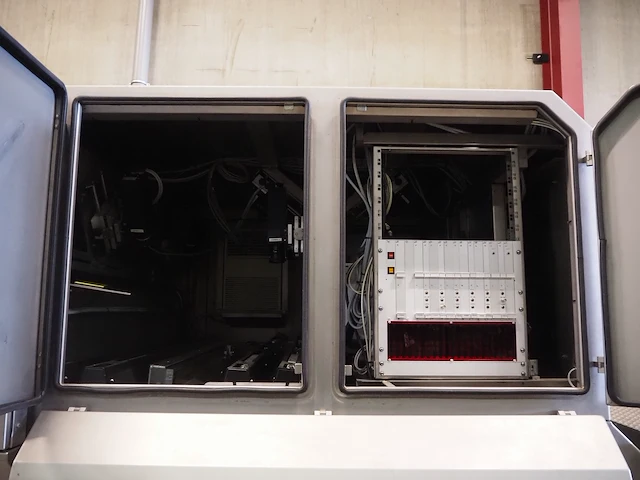 Pulsarr industrial research bv / barco machine - afbeelding 9 van  37