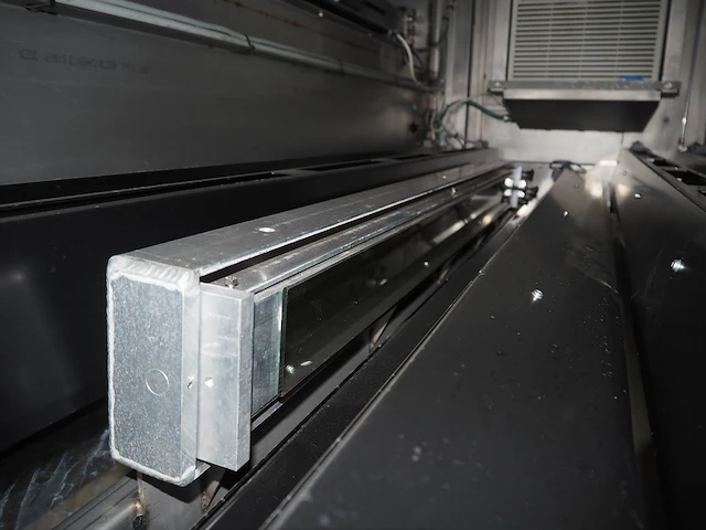 Pulsarr industrial research bv / barco machine - afbeelding 13 van  37