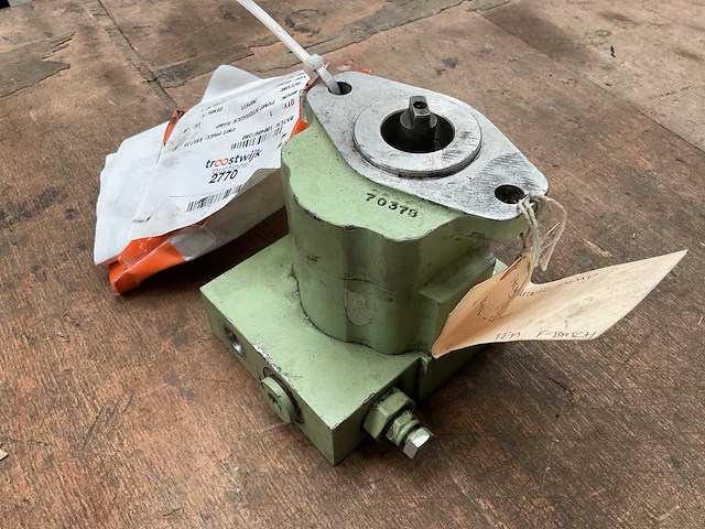 Pump - afbeelding 2 van  5