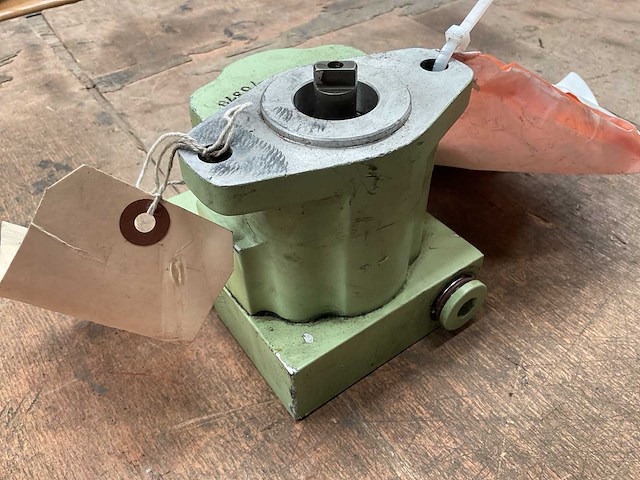 Pump - afbeelding 3 van  5